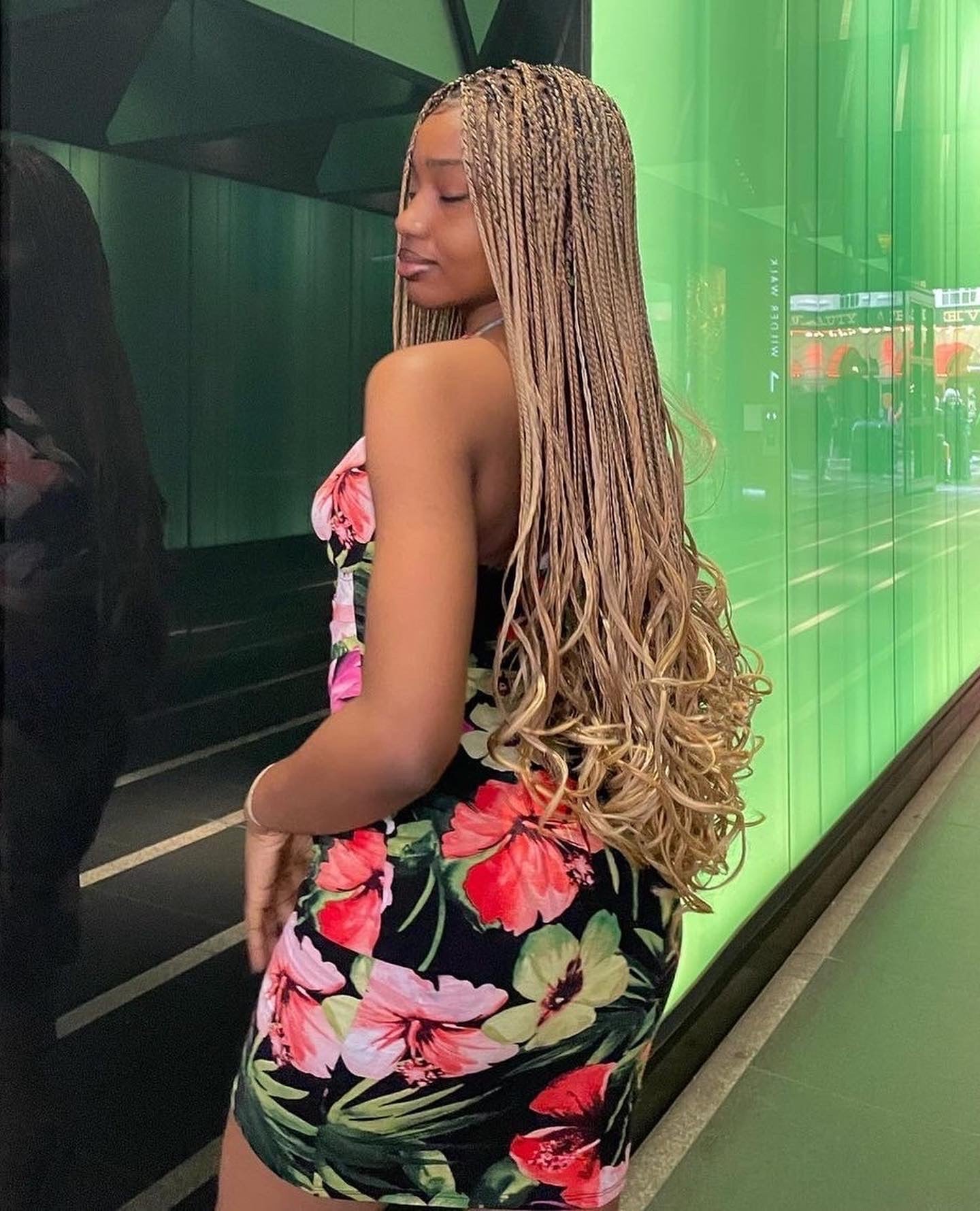 Star french curly braided wig, mixed colours 24/27