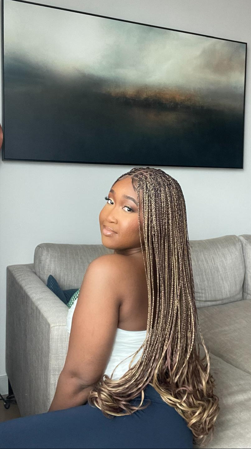 Afia, colours 27/33, french curly braided wig