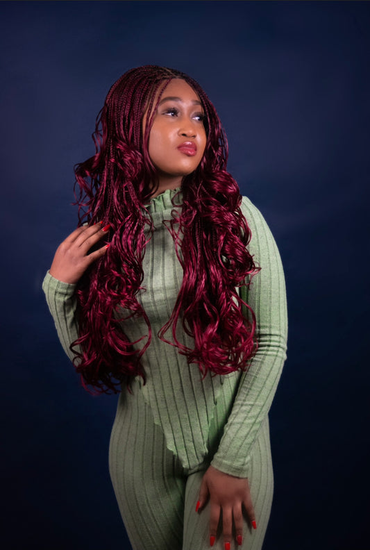 Tema, 3 layers spiral braided wig